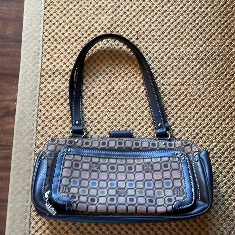 Liz & Co. Small two handle shoulder bag. Brown/tan Cotton & Poly Cute& Clean.